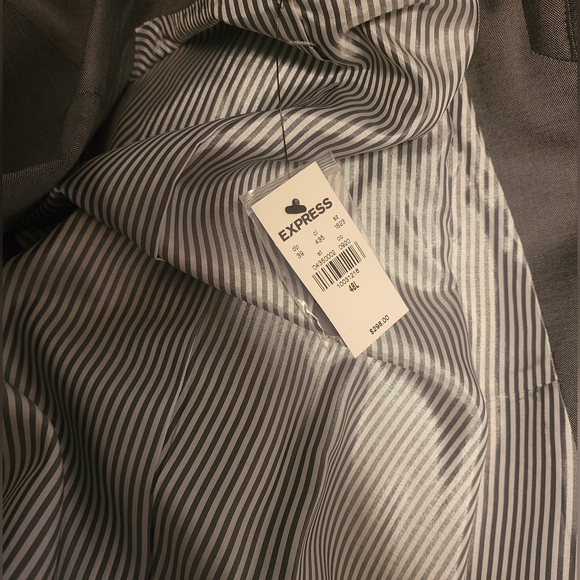 3pc Suit - Picture 4 of 7